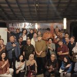 Guru Besar Hukum Universitas Pendidikan Ganesha Prof. Dr. Dewa Gede Sudika Mangku, S.H., LL.M. Wakil Dekan I FHIS Bersama Peserta Sertifikasi Tenaga Ahli Pelestarian Cagar Budaya