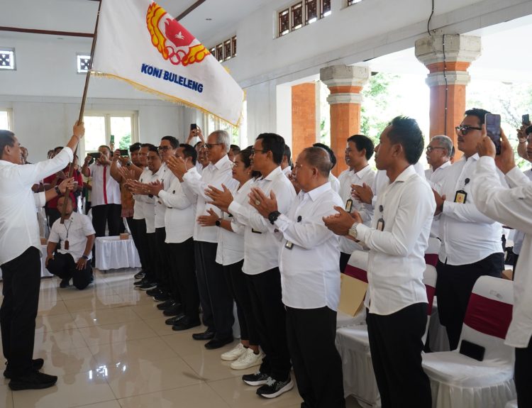 Terpilihnya Gede Supriatna secara aklamasi sebagai Ketua Umum (Ketum) KONI Kabupaten Buleleng 2025-2029 menjadi momentum kebangkitan dunia olahraga Buleleng dalam meningkatkan prestasinya